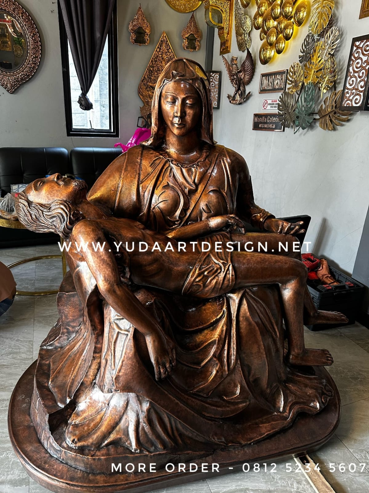 Patung Tembaga Custom: Seni Pahat 3D Tembaga untuk Masterpiece Personal & Monumental