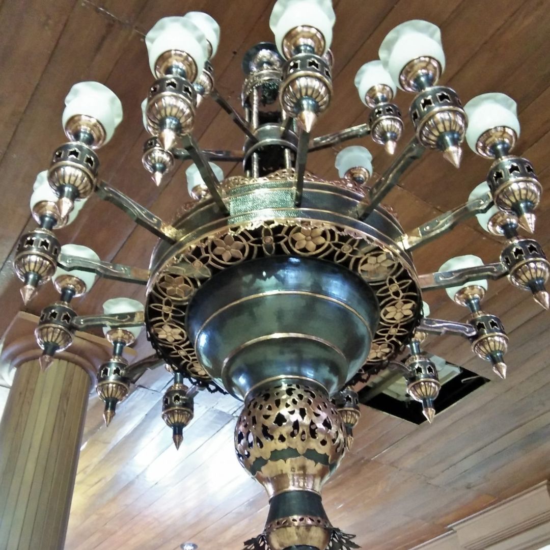 Lampu Robyong Tembaga