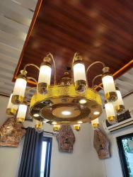 Lampu Gantung Masjid Kuningan Diameter 1.5 Meter: Kemegahan Chandelier Sentra Ruang Utama Masjid Skala Besar